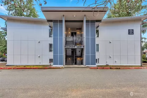14635 NE 32nd St #D205, Bellevue, WA 98007
