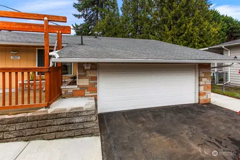 Exterior - 3517 112th Pl SE, Everett, WA 98208 photo 3 of 14