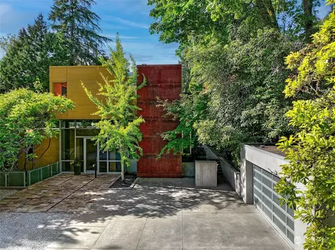 505 36th Ave E, Seattle, WA 98112