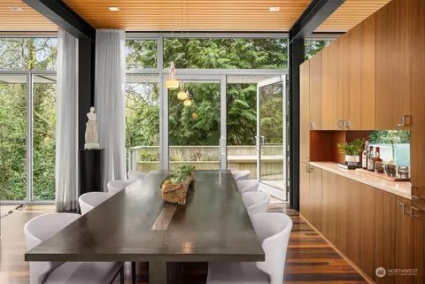 Dining - 505 36th Ave E, Seattle, WA 98112 photo 2 of 3