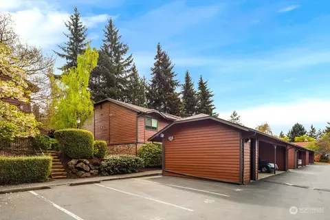 1734 157th Ave NE #B204, Bellevue, WA 98008