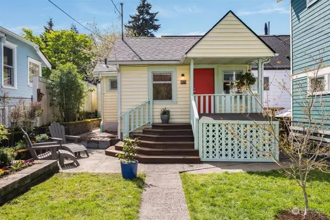 617 NW 73rd St, Seattle, WA 98117