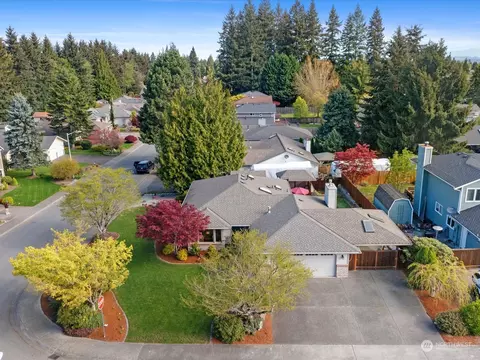 View/Area - 4313 125th Pl SE, Everett, WA 98208 photo 3 of 4