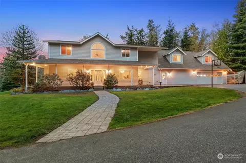 2068 Academy Rd, Bellingham, WA 98226