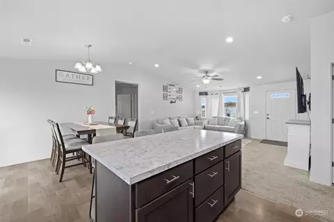 Kitchen - 1035 E Mt Baker St, Othello, WA 99344 photo 4 of 4