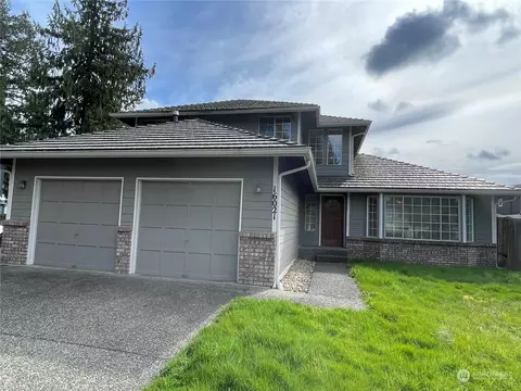 16021 2nd Pl W, Lynnwood, WA 98037