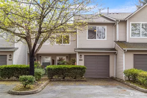 4808 NE Sunset Blvd #A105, Renton, WA 98059
