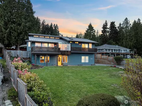 15108 Defiance Dr SE, Olalla, WA 98359