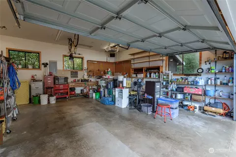 Exterior - 661 E Mason Lake Dr E, Grapeview, WA 98546 photo 11 of 11