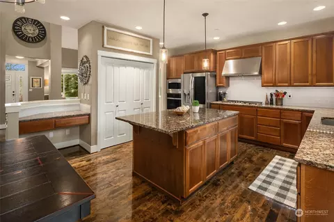 Kitchen - 3215 217th Pl SE, Bothell, WA 98021 photo 1 of 3