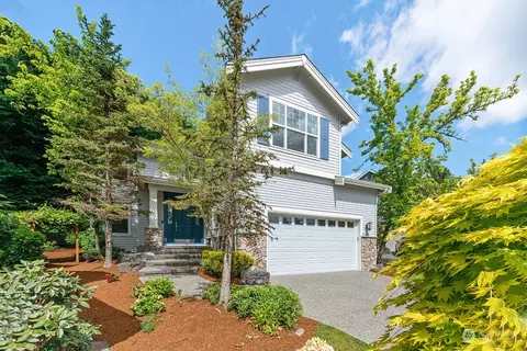 17032 NE 114th Ct, Redmond, WA 98052