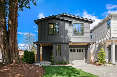 11624 NE 75th Pl #2, Kirkland, WA 98033