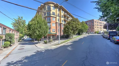 700 E Denny Way #204, Seattle, WA 98122