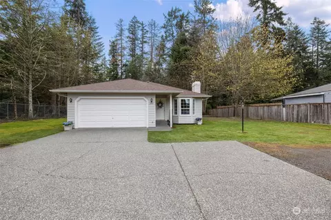 2909 NE Winesap Ct, Poulsbo, WA 98370