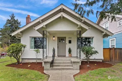2905 N 15th St, Tacoma, WA 98406