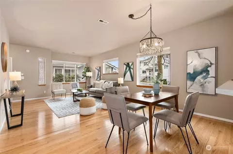 Dining - 14915 38th Dr SE #J1116, Bothell, WA 98012 photo 4 of 4