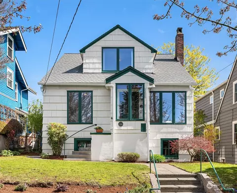 7530 14th Ave NE, Seattle, WA 98115