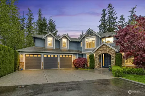 28206 NE Quail Creek Dr, Redmond, WA 98053