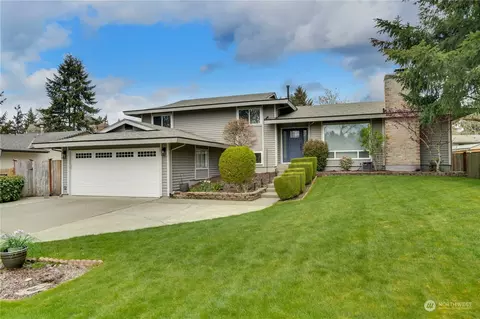 9703 Zircon Dr SW, Lakewood, WA 98498
