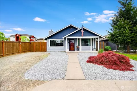 944 3rd Ave N, Kent, WA 98032