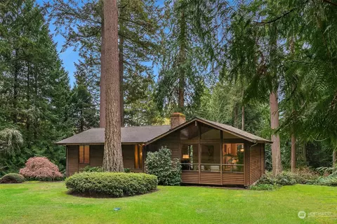 21211 SE 39th St, Sammamish, WA 98075