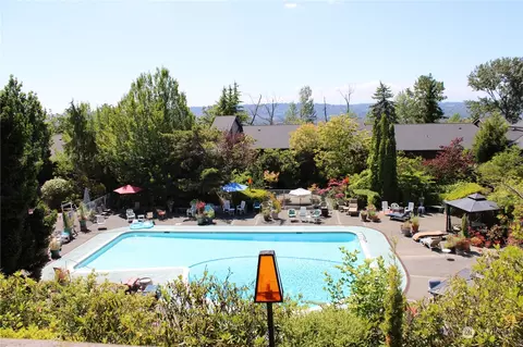 1425 S Puget Dr #M3, Renton, WA 98055