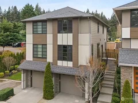 14113 74th Ct NE #2, Kirkland, WA 98034