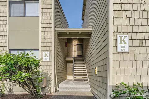 2020 Grant Ave S #K204, Renton, WA 98055