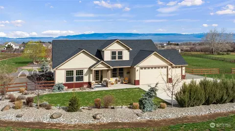 121 Greenvale Dr, Ellensburg, WA 98926