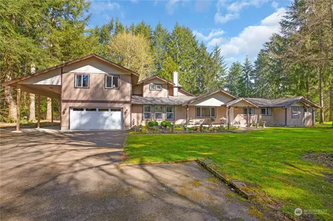 2635 Vacation Dr SW, Olympia, WA 98512