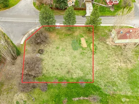 303 E Washington St, Farmington, WA 99128