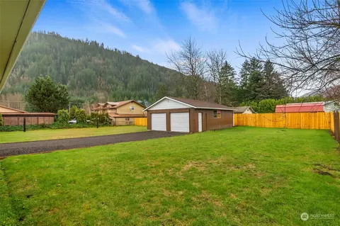 Exterior - 434 Third St, Morton, WA 98356 photo 6 of 8