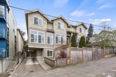 100 W Florentia St #A, Seattle, WA 98119
