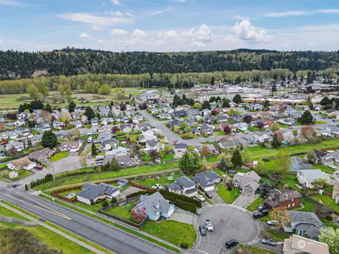 View/Area - 506 Alexander Ct NW, Orting, WA 98360 photo 1 of 5
