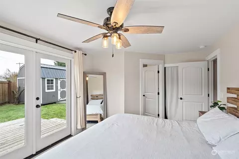 Bedroom - 506 Alexander Ct NW, Orting, WA 98360 photo 2 of 5