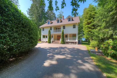 2020 NW Lutes Rd, Poulsbo, WA 98370