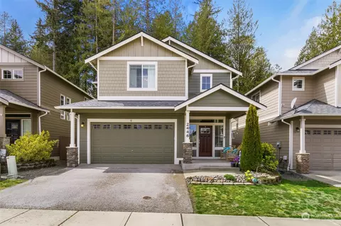 2446 Puget Sound Blvd, Bremerton, WA 98312