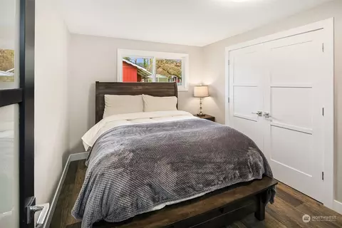 Bedroom - 44921 283 Ave SE, Enumclaw, WA 98022 photo 4 of 5