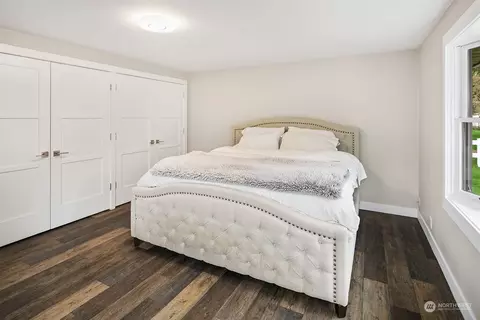 Bedroom - 44921 283 Ave SE, Enumclaw, WA 98022 photo 1 of 5