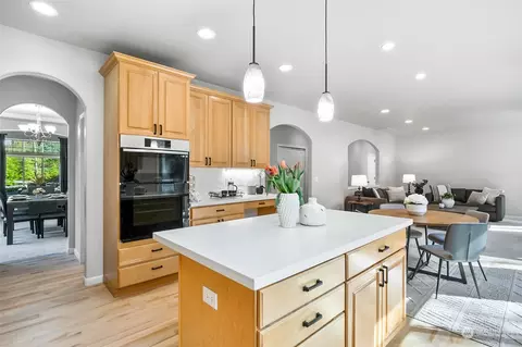 Kitchen - 2732 233rd Pl SE, Bothell, WA 98021 photo 8 of 9