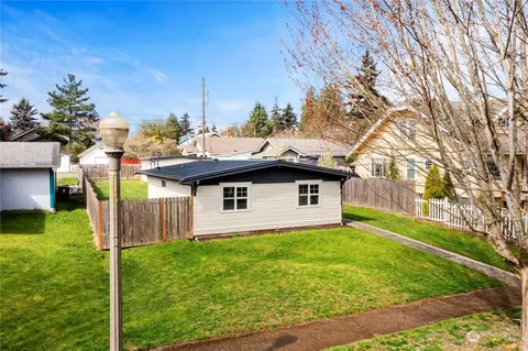 4108 S J St, Tacoma, WA 98418