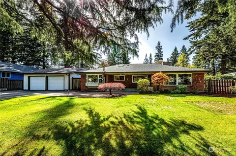 8504 231st St SW, Edmonds, WA 98026