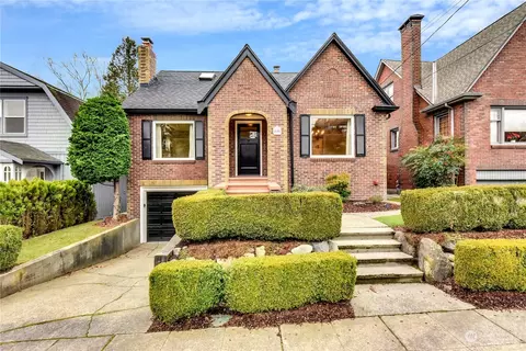 7545 1st Ave NE, Seattle, WA 98115