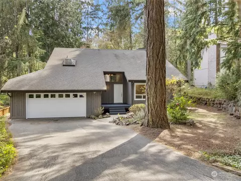 3506 NW 108th St, Gig Harbor, WA 98332