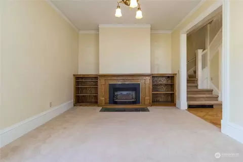 Living - 253 Marcus St, Walla Walla, WA 99362 photo 1 of 2