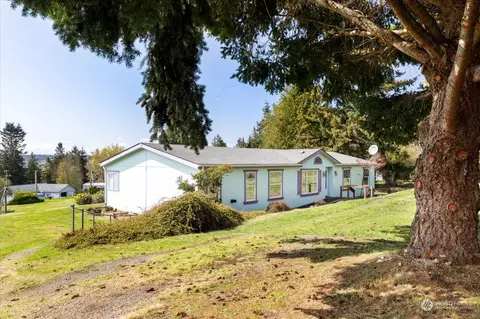 906 Casey Ave, Coupeville, WA 98239