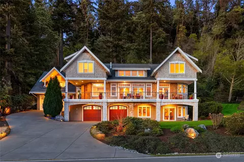 3122 Crystal Springs Dr NE, Bainbridge Island, WA 98110