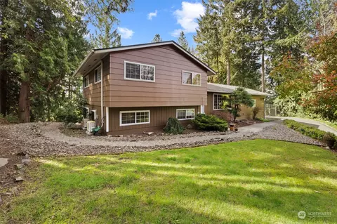 130 Monticello Dr, Longview, WA 98632