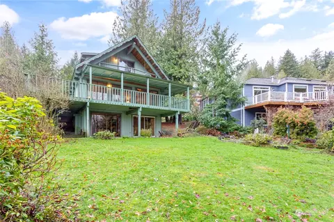 33 Longshore Ln, Bellingham, WA 98229