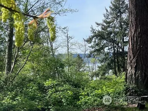 55 B Snohomish Way, Hat Island, WA 98206